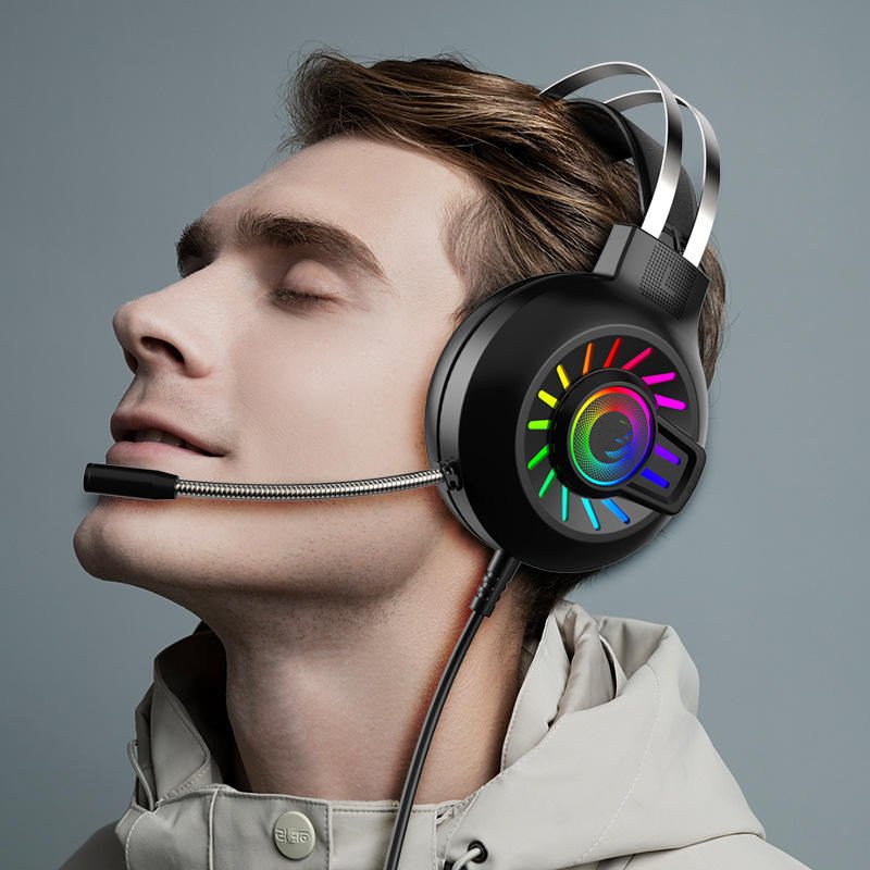 USB Port Colorful Surround Sound Headset with RGB Light Headphone for Game - Image 3